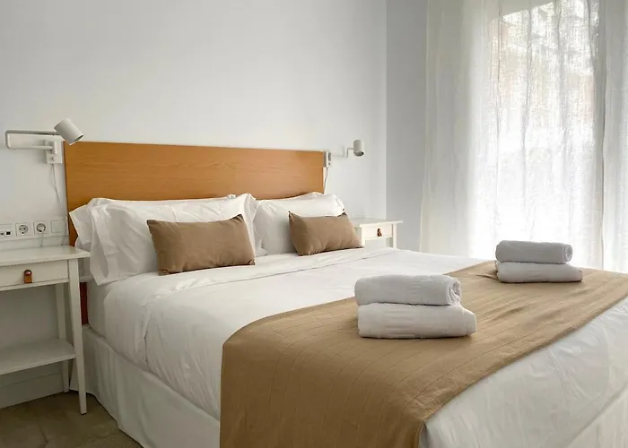 Entire With Terrace Daire *